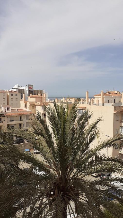 Apartamento Amplío piso al lado de la playa en Nerja Exterior foto