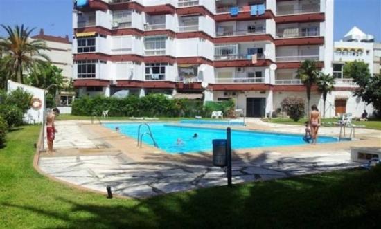 Apartamento Amplío piso al lado de la playa en Nerja Exterior foto